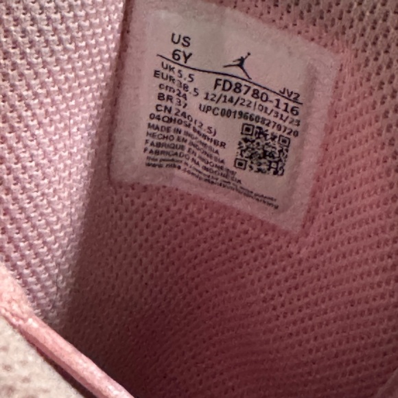 Jordan Women's Sneakers in Pink and White - Picture 6 of 9